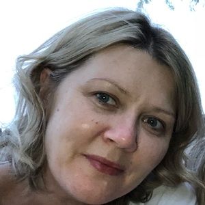 Meet your Posher, Sanela